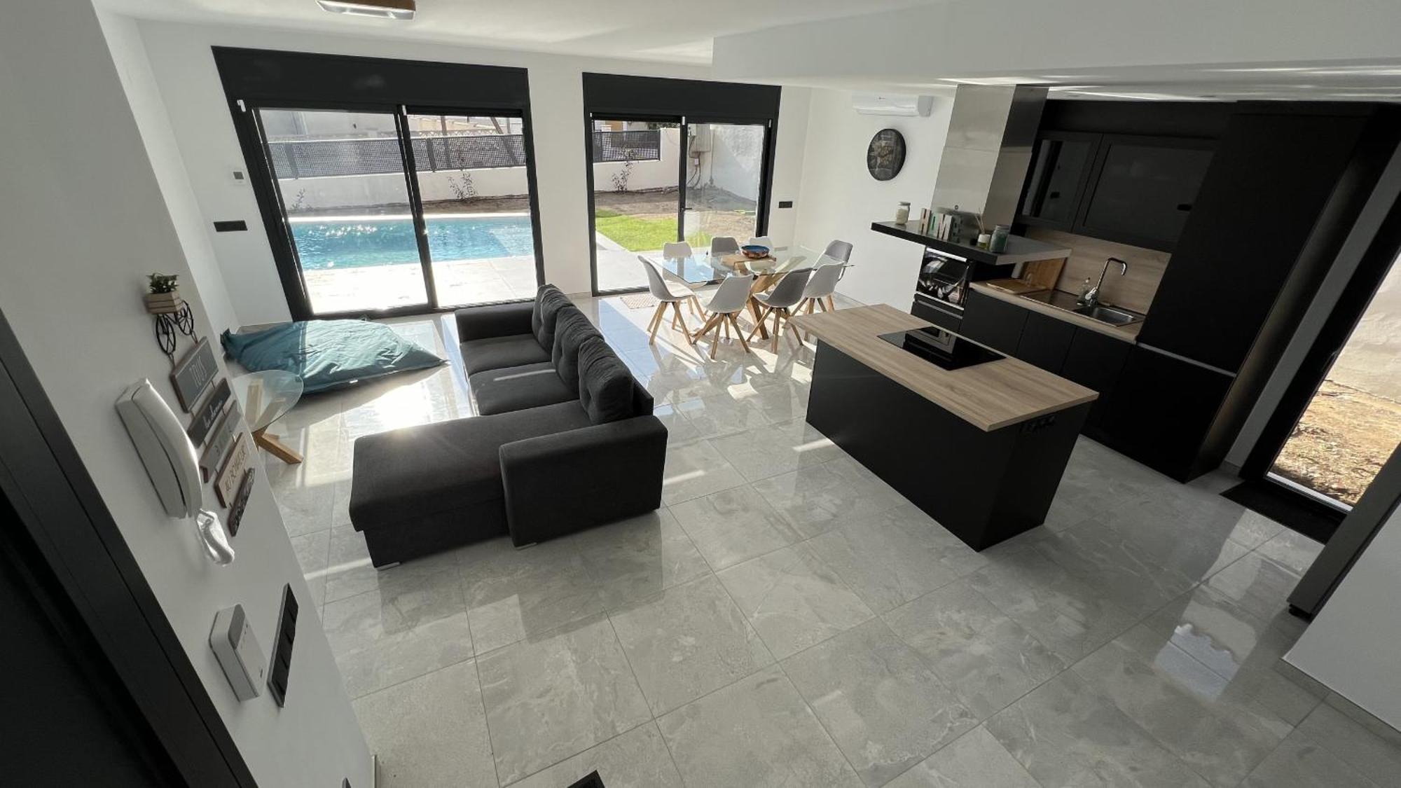 パラウ・サベルデラ Casa Moderna Roses Con Piscina Y Jardin Mas Bosca, Rosesヴィラ エクステリア 写真