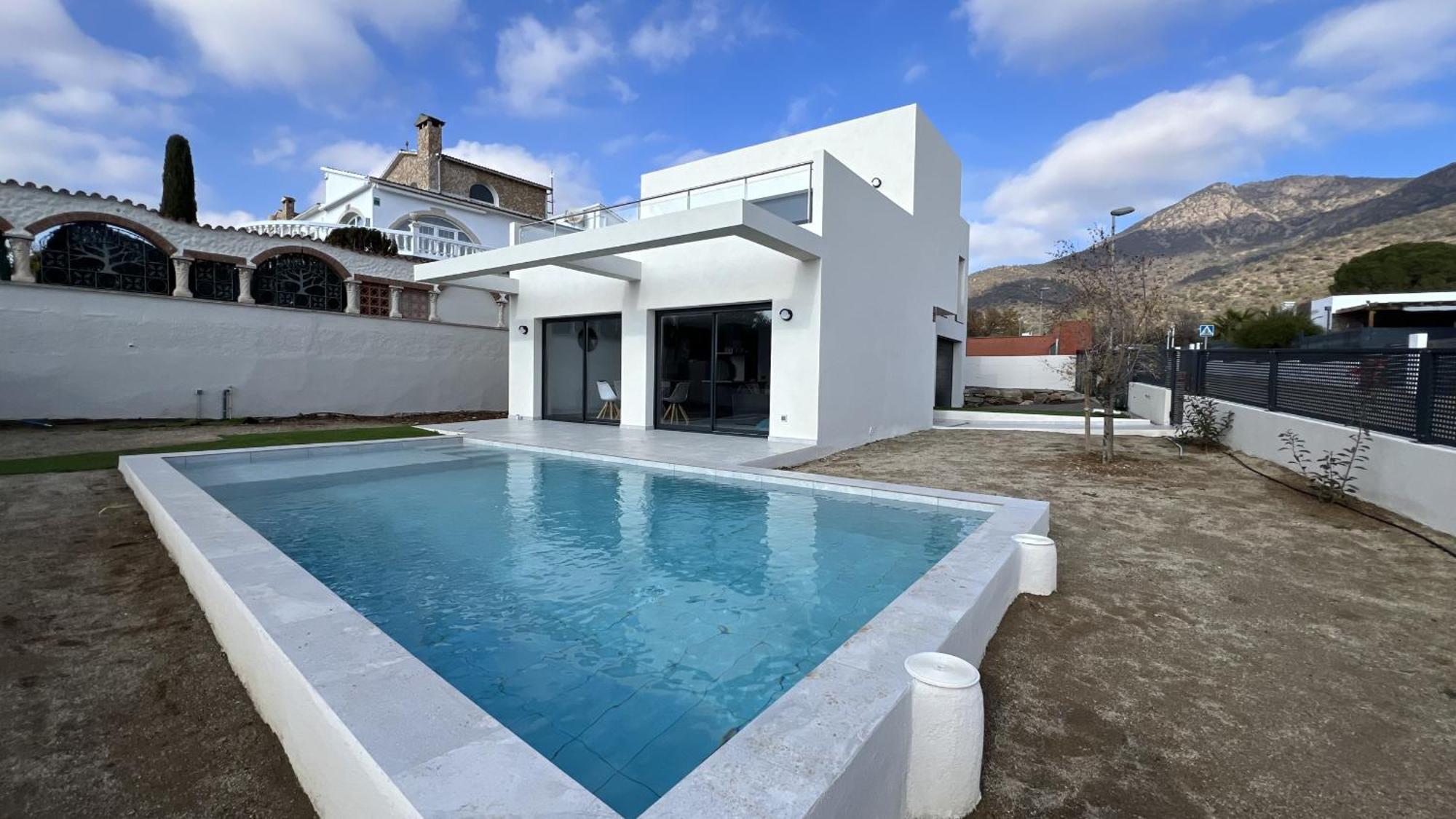パラウ・サベルデラ Casa Moderna Roses Con Piscina Y Jardin Mas Bosca, Rosesヴィラ エクステリア 写真